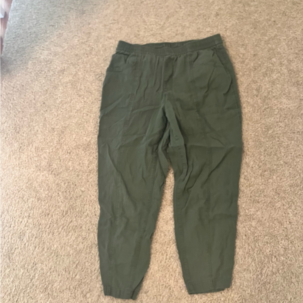 5 pairs of Old Navy Linen pants